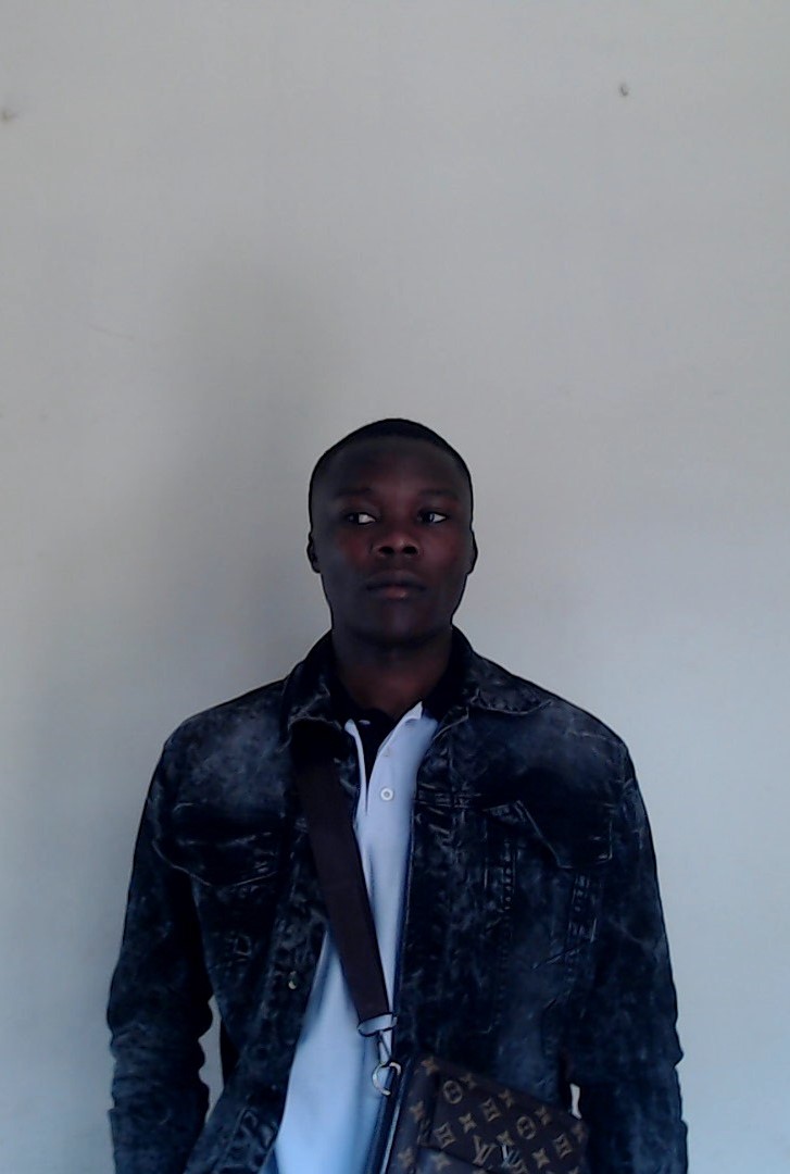 Mwirawavangi Muhindo